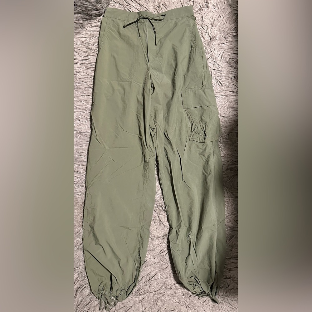 DONNI. Sage Cargo Pants for women